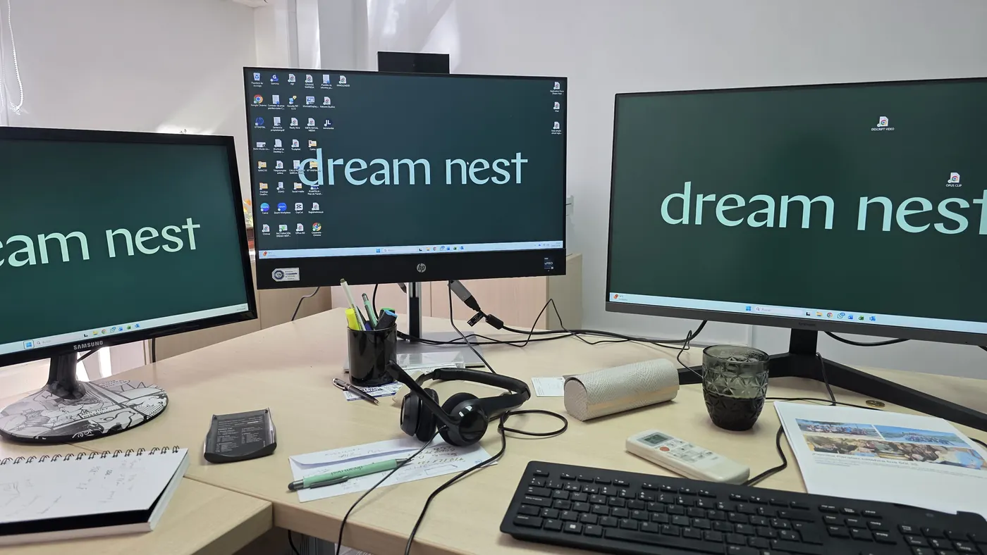 Dream Nest workstations, Burriana